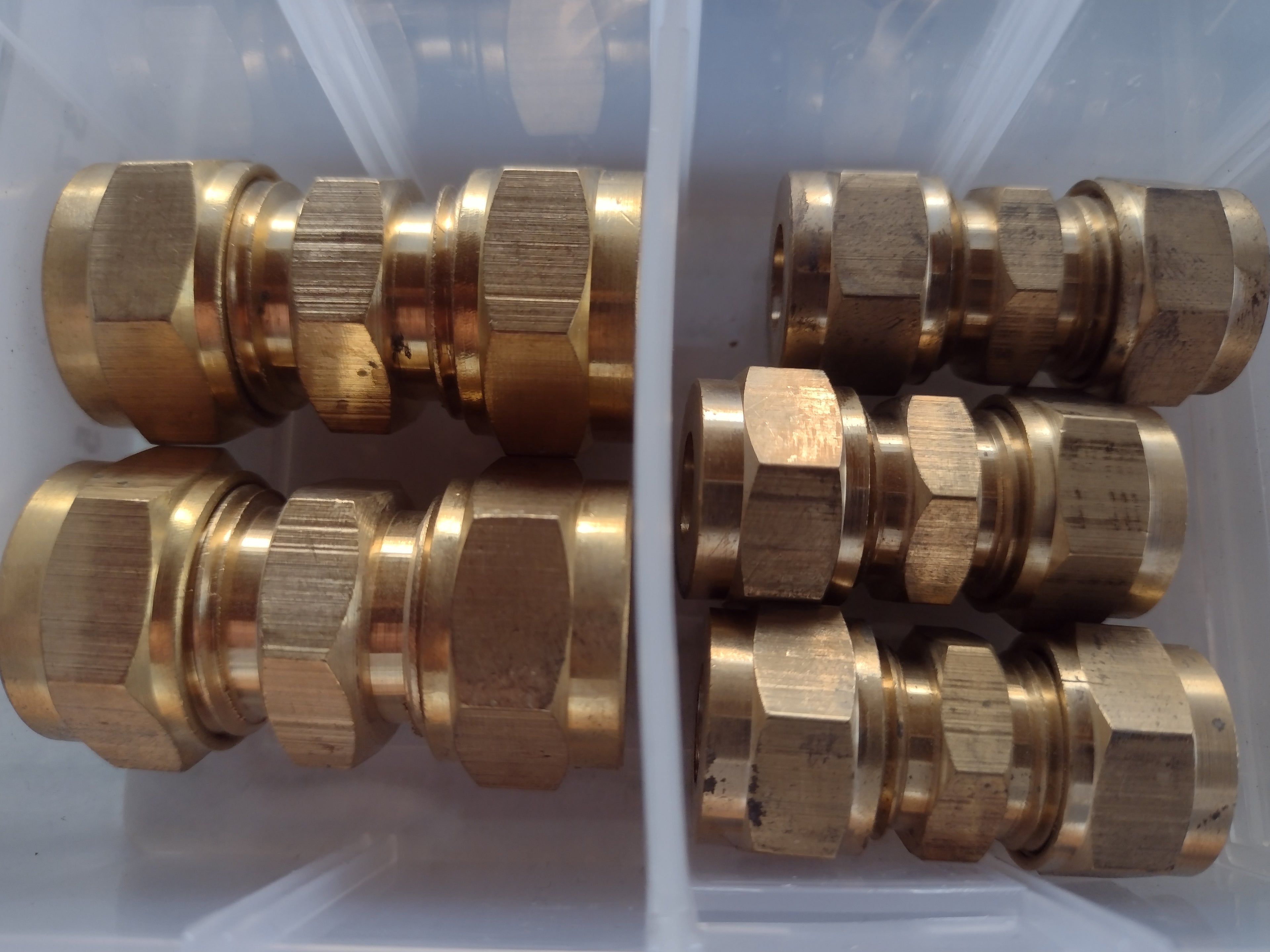 Assorted Brass Tube Couplings Imperial 28 Piece