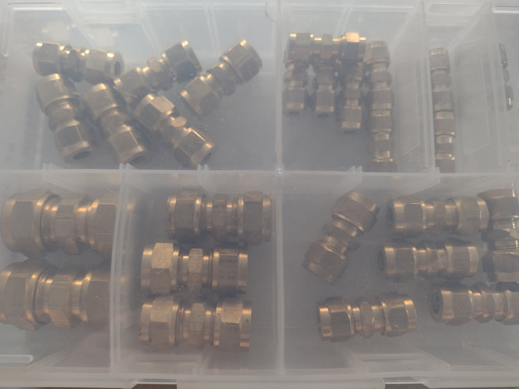 Assorted Brass Tube Couplings Imperial 28 Piece