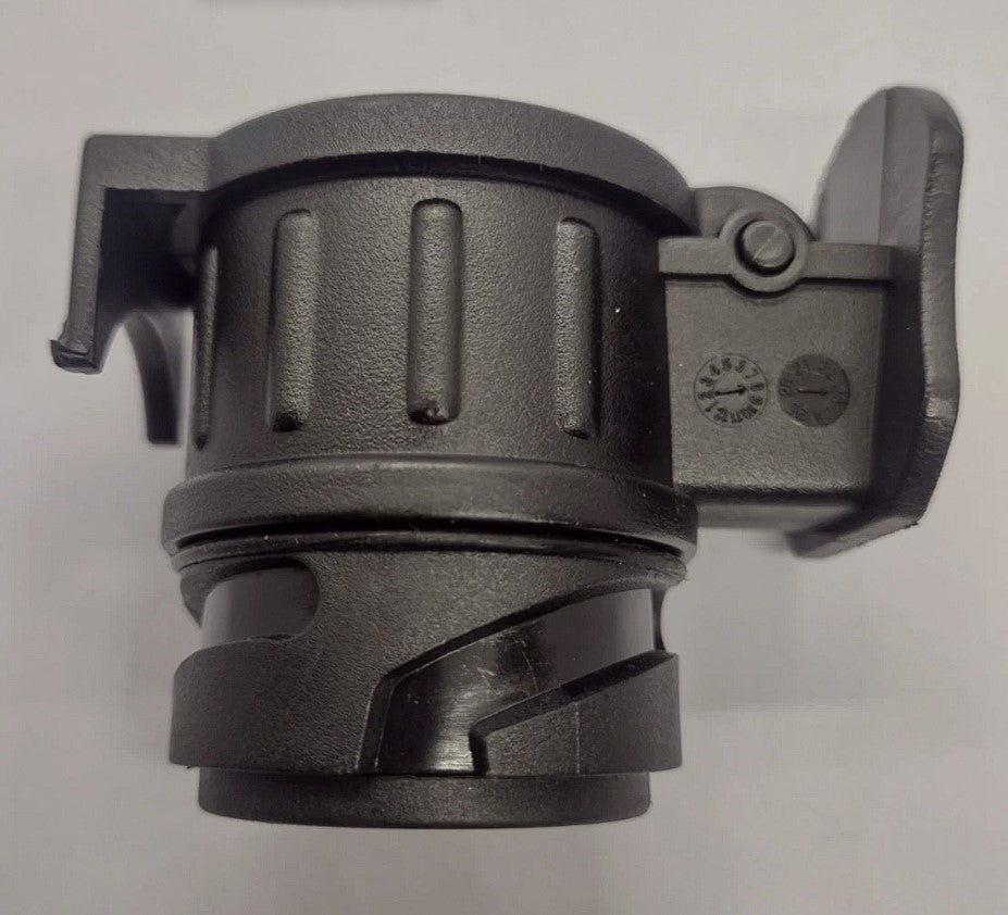 13/7 Pin Plastic Trailer Towing Adaptor 12v