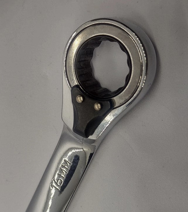 TradeMarque 16mm Reversible Ratchet Combination Spanner 12 Point