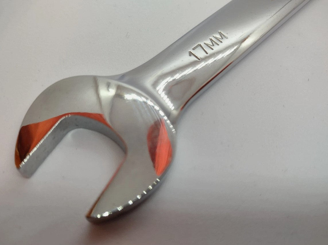 TradeMarque 17mm Reversible Ratcheting Combination Wrench