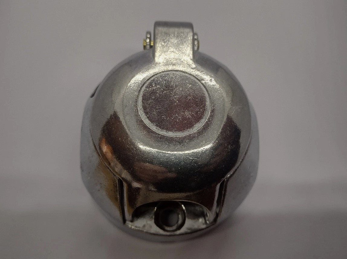 7 Pin Metal Trailer Socket 12v (12N)