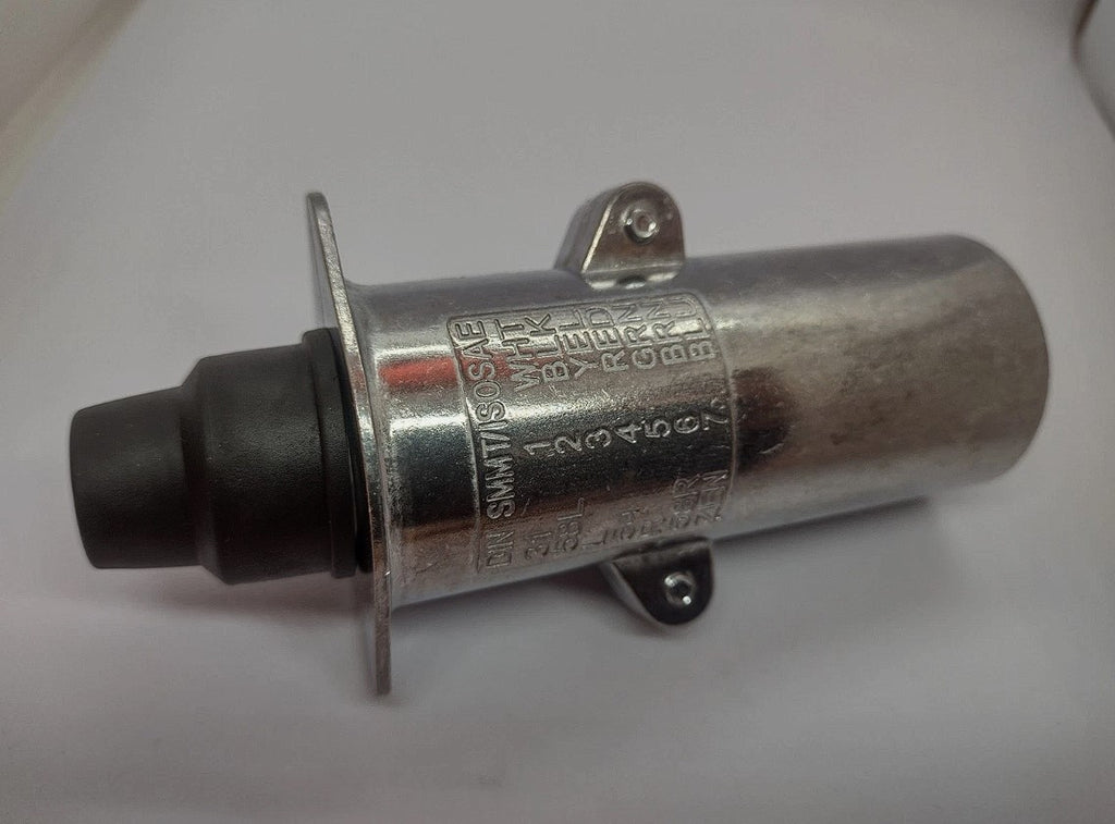 7 Pin Metal Trailer Plug 24v (24N)