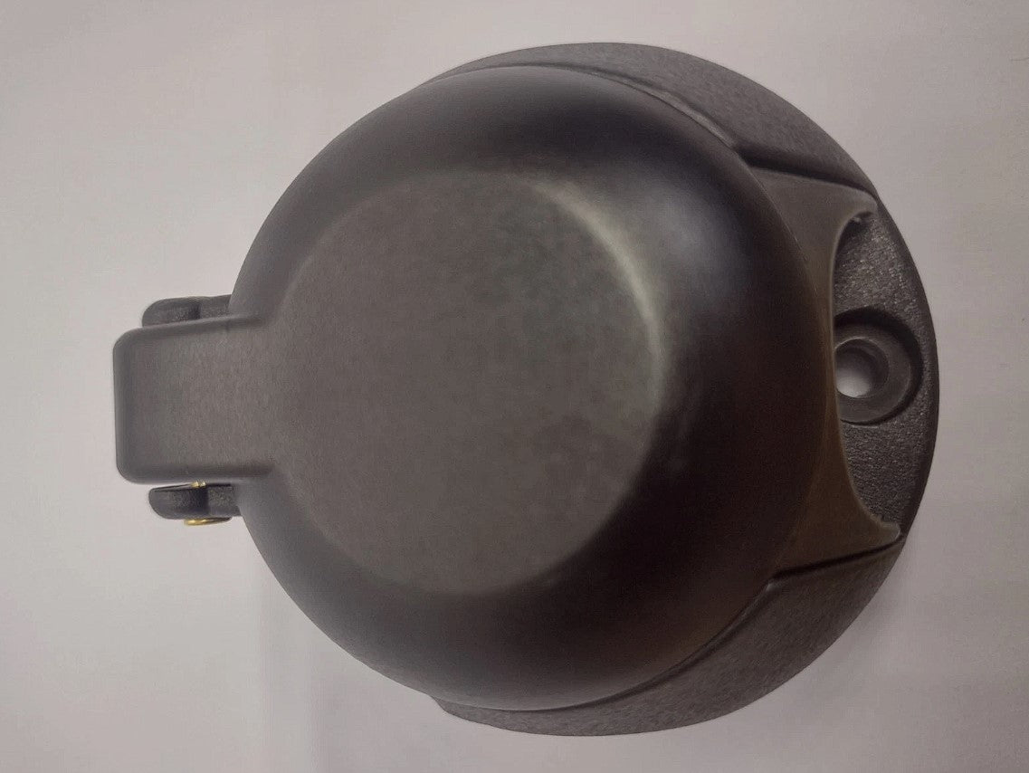7 Pin Plastic Trailer Socket 12v (12N)