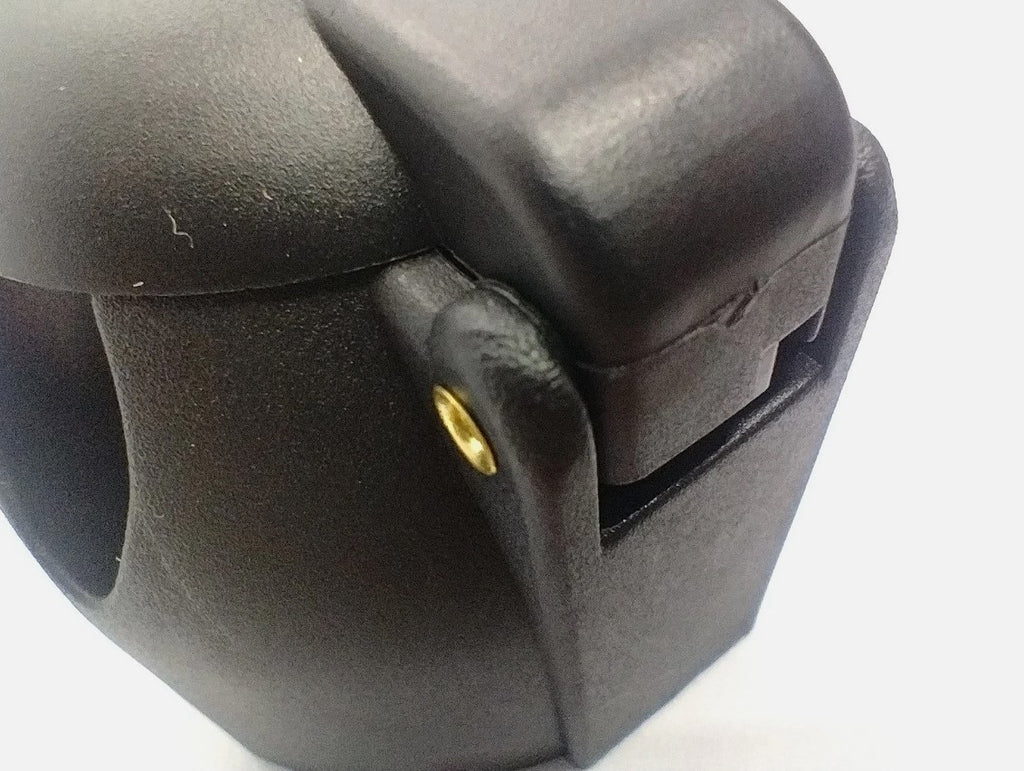 7 Pin Plastic Trailer Socket 12v (12N)