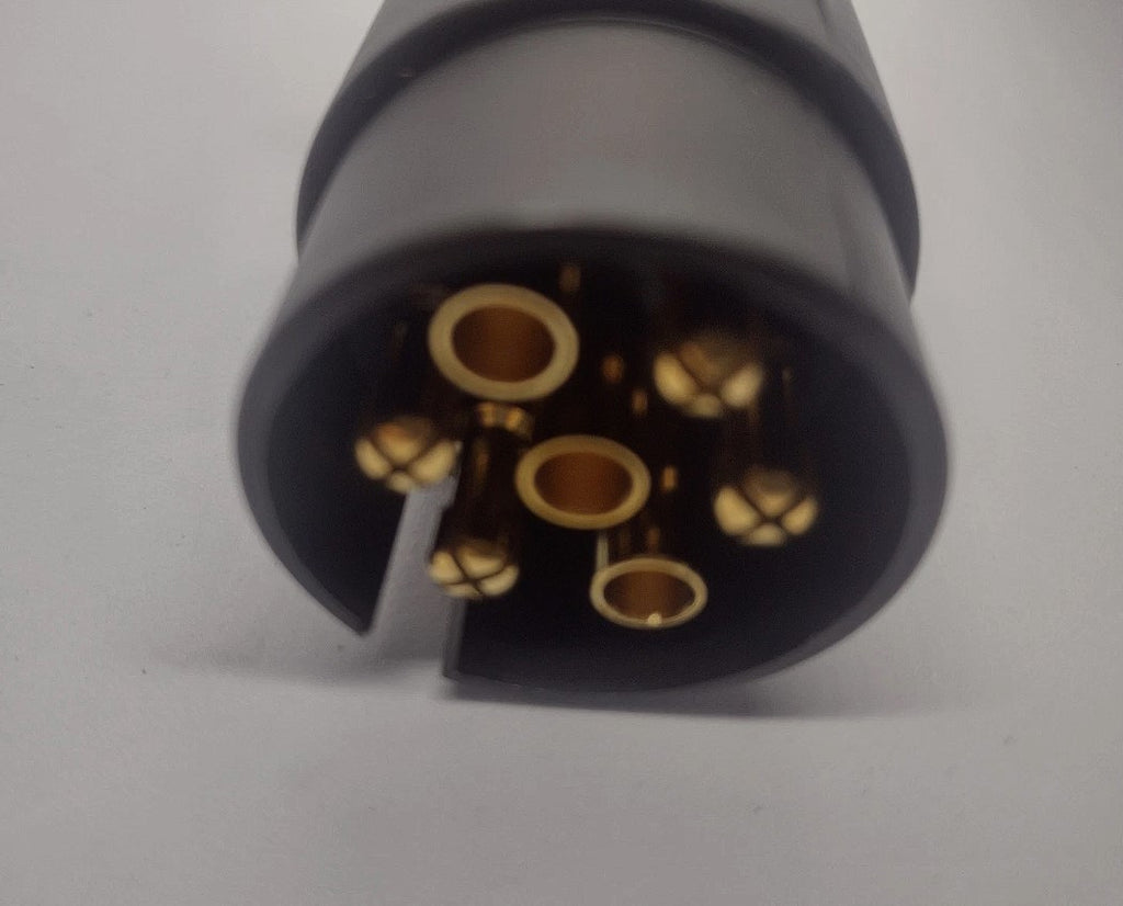 7 Pin Plastic Trailer Plug 12v (12N)