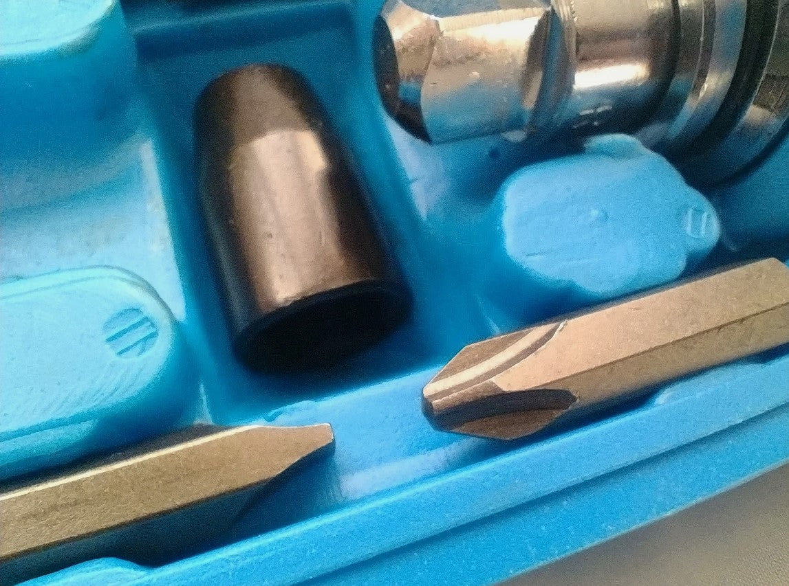 Hogert 1/2" Drive Manual Impact Screwdriver