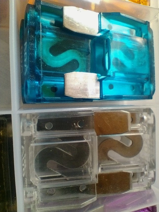 Maxi Blade Fuse Assortment 32 Piece