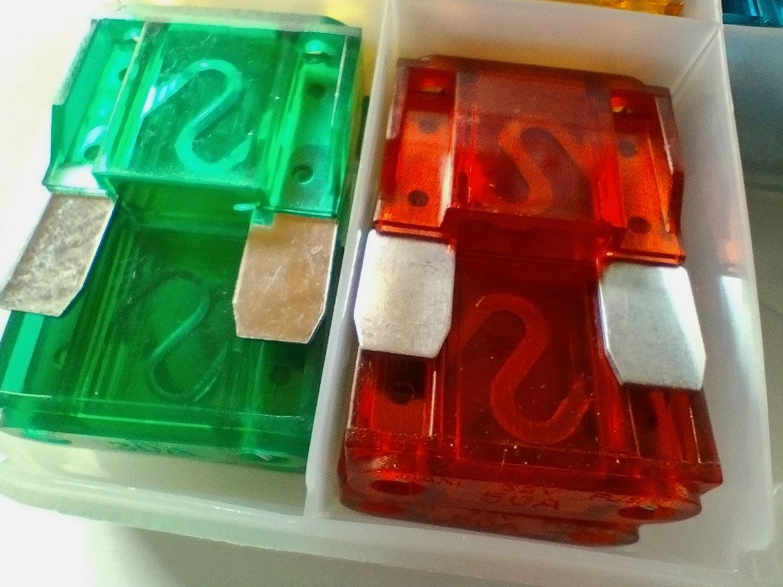 Maxi Blade Fuse Assortment 32 Piece