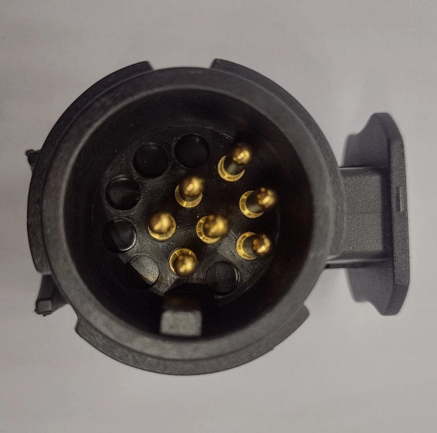 13/7 Pin Plastic Trailer Towing Adaptor 12v
